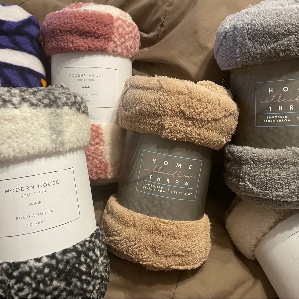 Sherpa Throw Blanket - Black, Pink, Tan